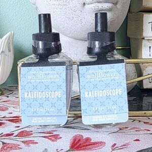Bath Body Works Kaleidescape Wallflower Bulbs